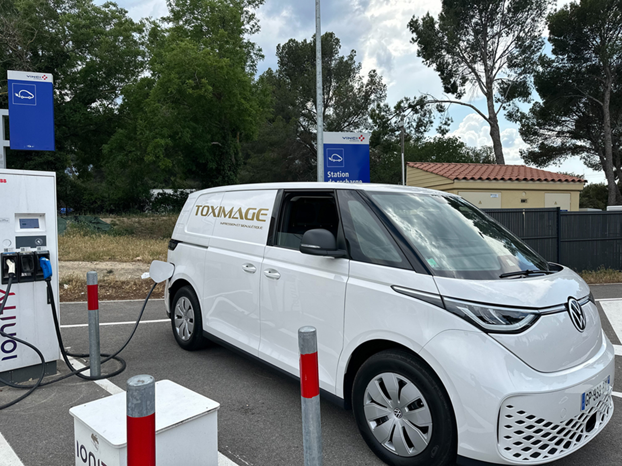 Véhicule 100% électrique